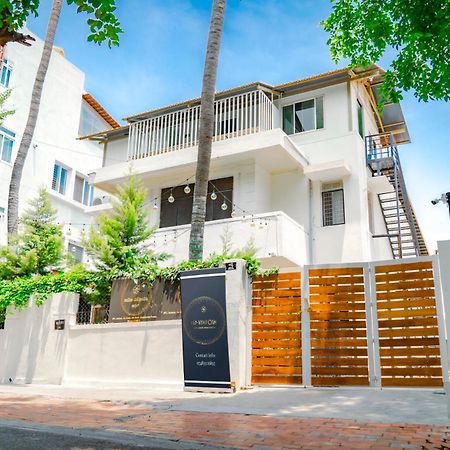 Hostel Leo Vishroam Mysuru Zewnętrze zdjęcie