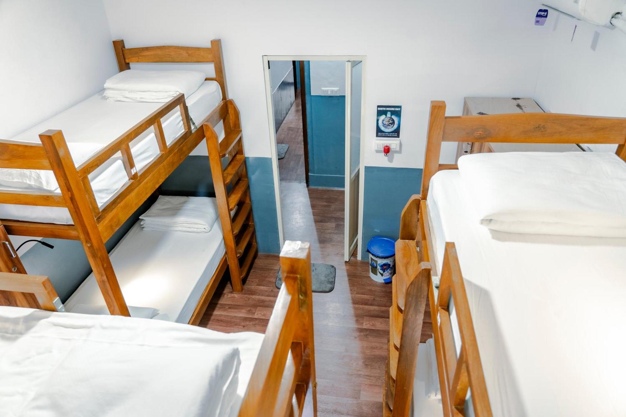 Hostel Leo Vishroam Mysuru Zewnętrze zdjęcie