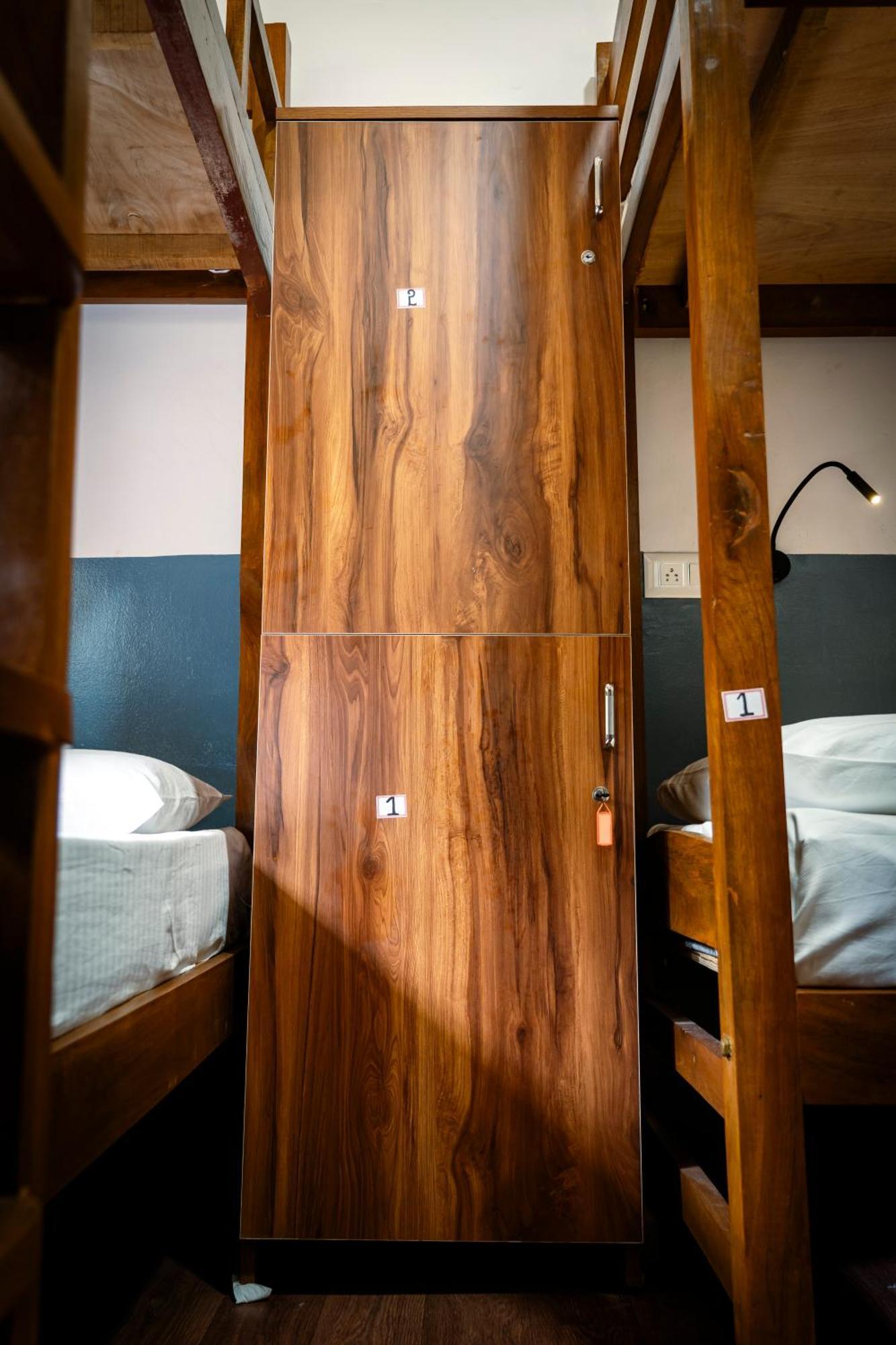 Hostel Leo Vishroam Mysuru Zewnętrze zdjęcie